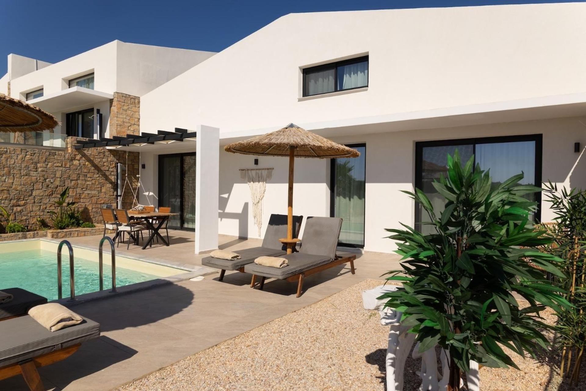 Flamingo View Suites & Villas Nea Poteidaia Exteriör bild